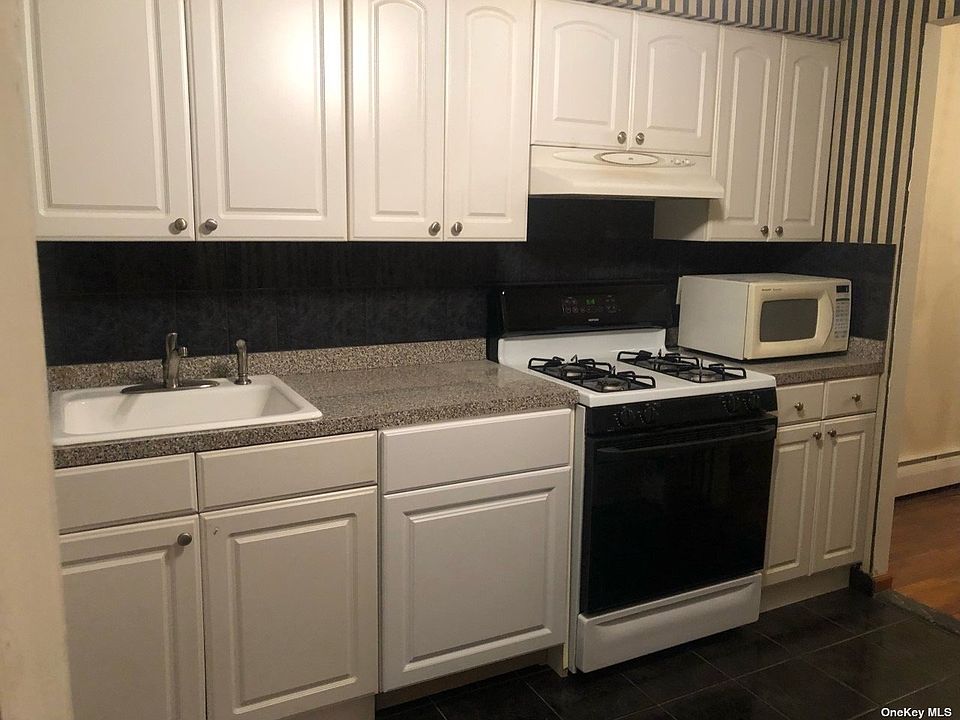 1st image of 7157 Parsons Blvd