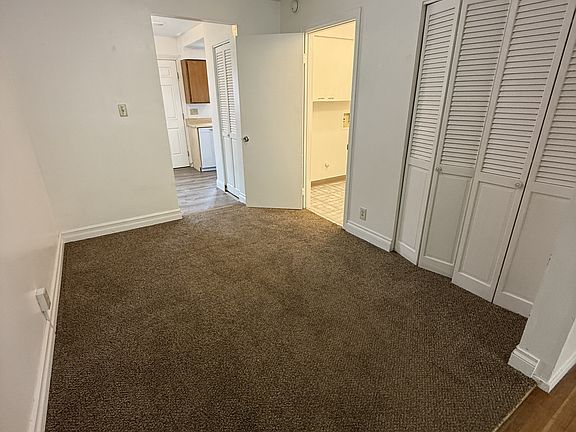 3rd image of 4424 3rd Ave N #3