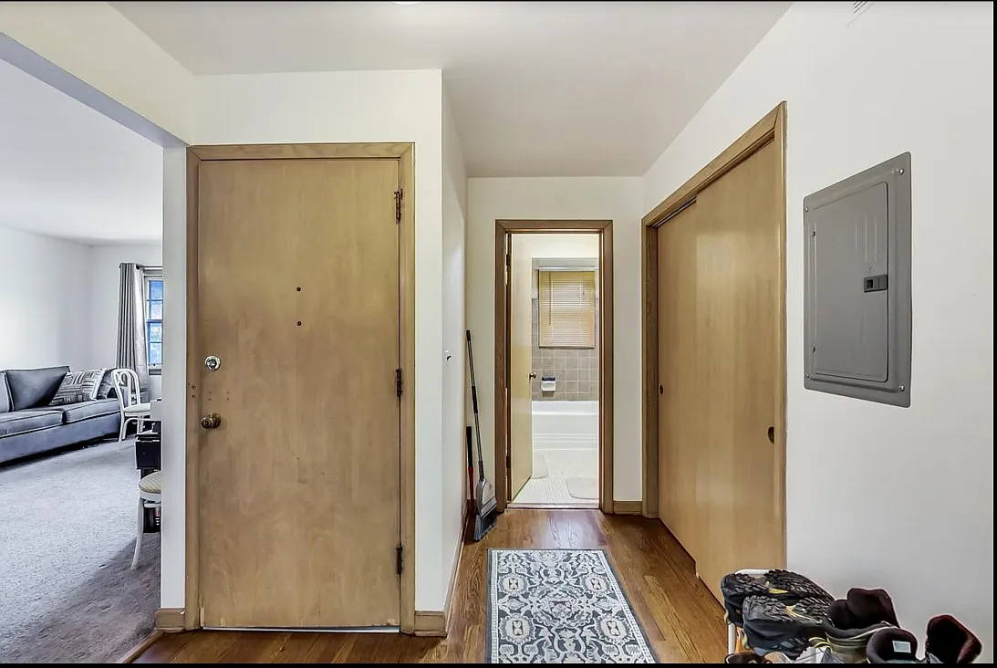 1 bed, 725 sqft, $1,500 — Photo 2