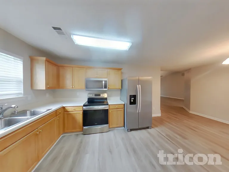 236 Galway Ln — Photo 8