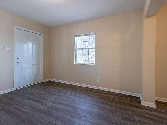 5th image of 2537 E 16th St