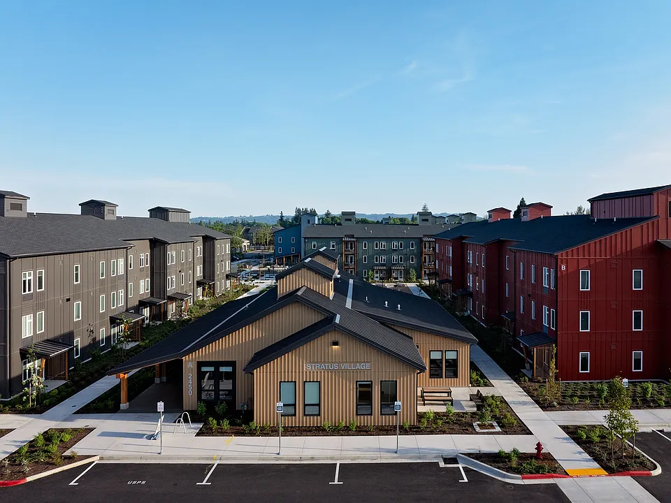 2450 SE Stratus Ave #224