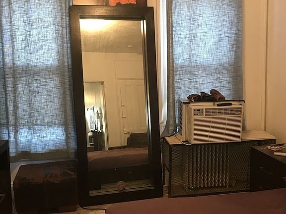 5th image of 517 51st Ave APT 2R