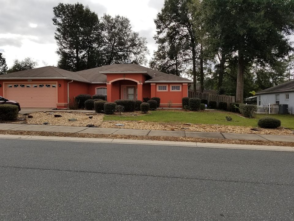 1st image of 4626 NE 14th Pl