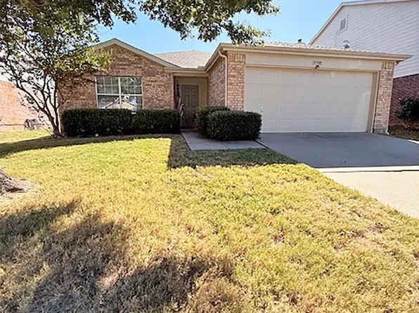 8900 Sagebrush Trl, Aubrey, TX 76227