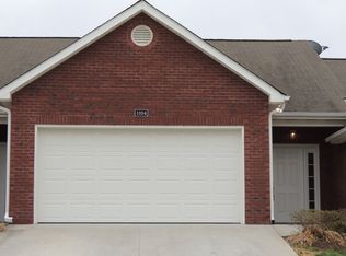 1104 Harbin Ridge Ln, Knoxville, TN 37909