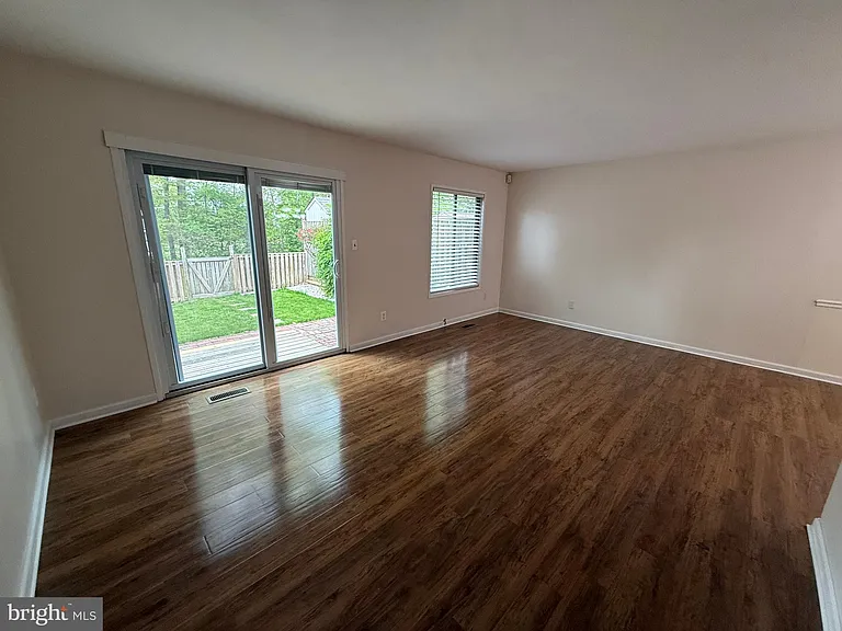12457 Andover Ct — Photo 7