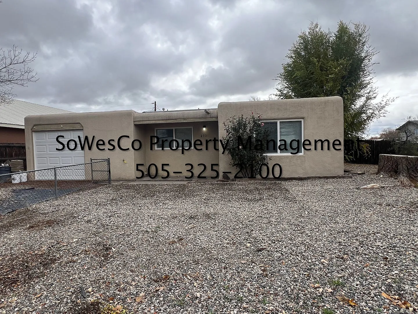 Updated 3 Bedroom 2 Bath 1 Car Garage — Photo 1