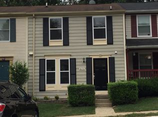 9175 Forest Breeze Ct, Springfield, VA 22152