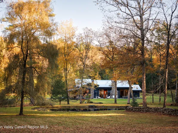 72 Wegebauer Road, Saugerties, NY 12477