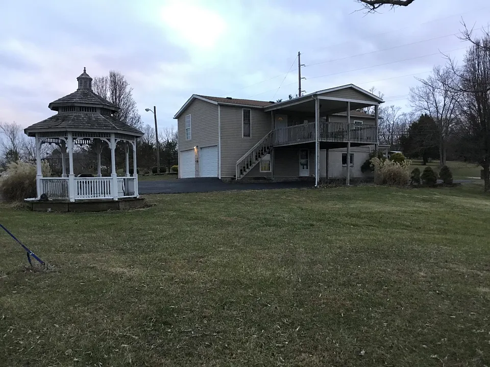 2547 N Highway 393