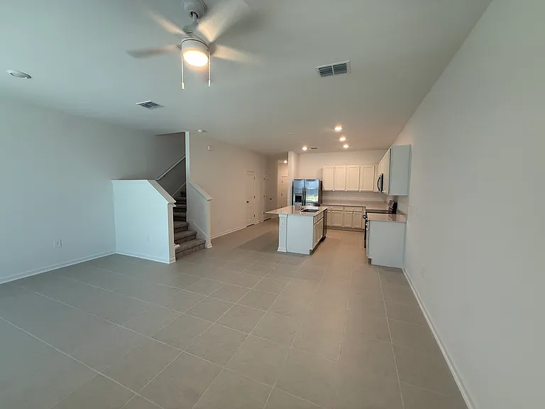 3151 Kurtz Ter — Photo 5
