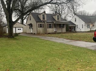 131 Forest Park Dr, Youngstown, OH 44512