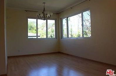 5th image of 1525 N Hayworth Ave APT 301