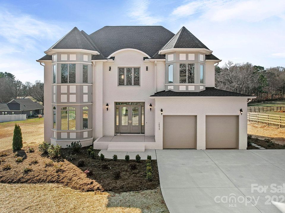 1st image of 16612 Blackberry Hills Dr