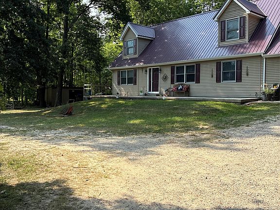 2nd image of 10995 Isabella County Line Rd
