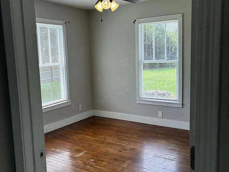 3806 Harvard St — Photo 20