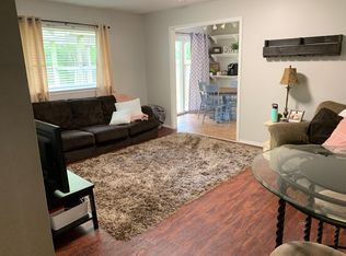 924 Crown Dr, Edmond, OK 73034