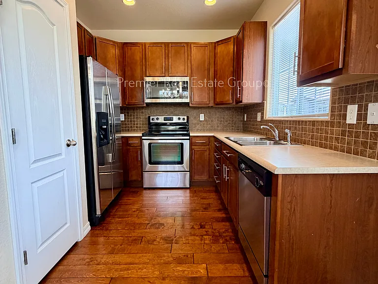 6283 Liberty Hl — Photo 5