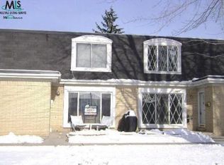 29600 City Ctr, Warren, MI 48093