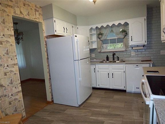 5th image of 2904 26th St