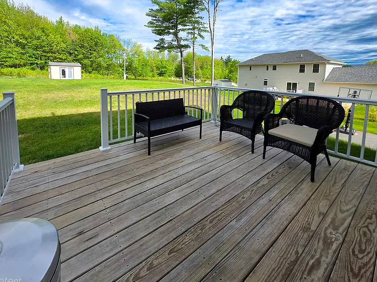 8 Colleen Cir — Photo 20