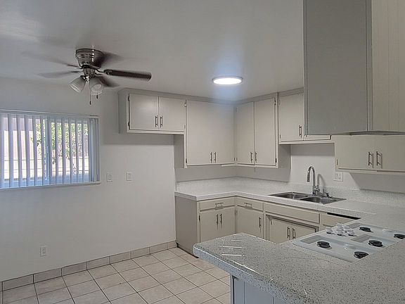 3rd image of 930 Stillman Ave #E