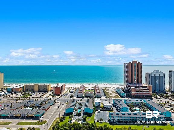 3rd image of 723 W Beach Blvd #8