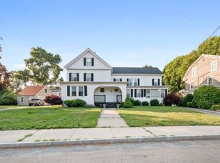 14 Pleasant St #C, Franklin, MA 02038