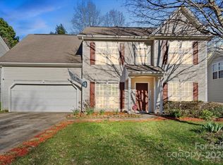 1632 Stoney Creek Ln, Charlotte, NC 28262