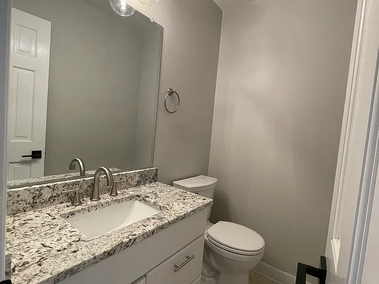 2560 Berwyck Rd SE — Photo 7