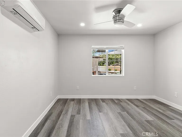 22737 Rodax St — Photo 16