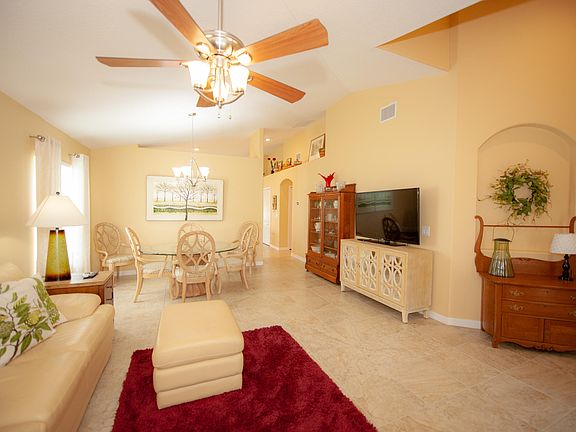 3rd image of 2953 Galindo Cir