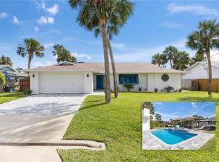 309 11th St N, Flagler Beach, FL 32136