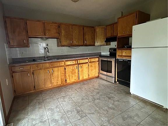 2nd image of 8404 Booth Ave