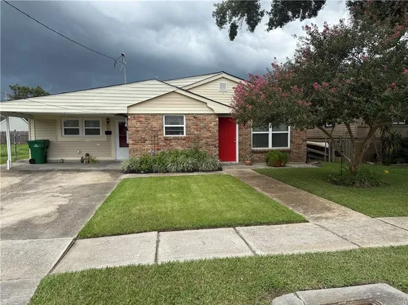 3229 Hero Dr, Gretna, LA 70053