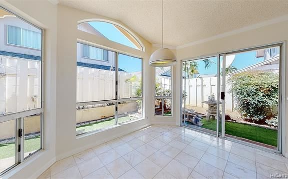 3rd image of 91-2041 Laakona Pl