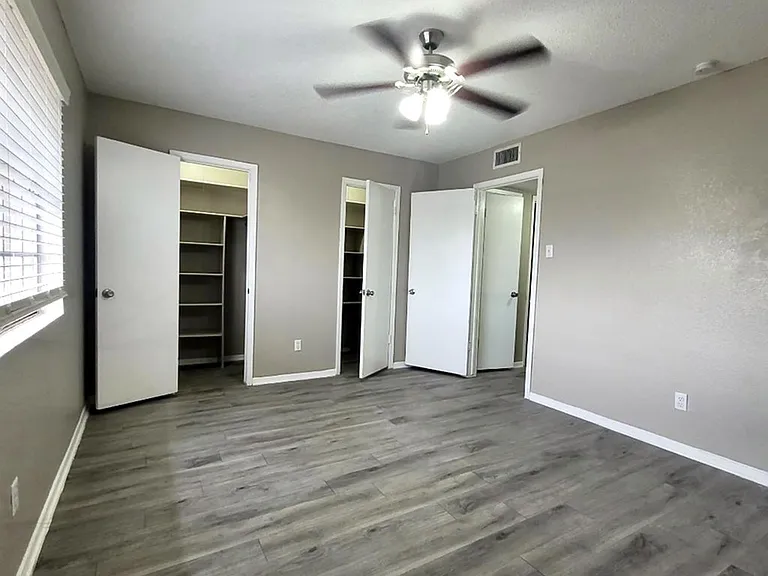 The Citadel Apartments — Photo 15