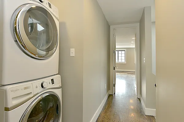 Sold by Nest Seekers International | media 6
