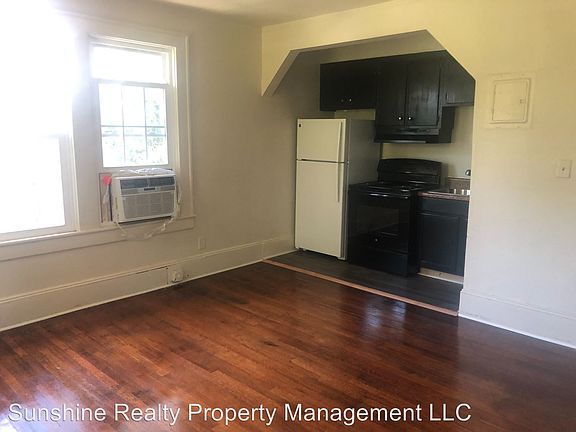 5th image of 120 N Ireland St APT 4