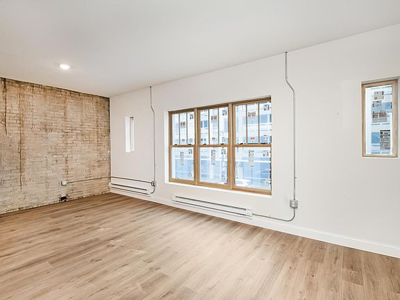 2nd image of 2577 N Downer Ave #213