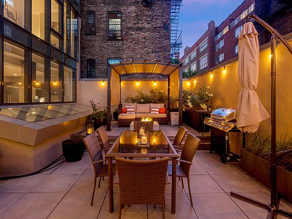3rd image of 100 Norfolk St #3C