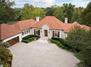 127 Kennondale Ln, Richmond, VA 23226