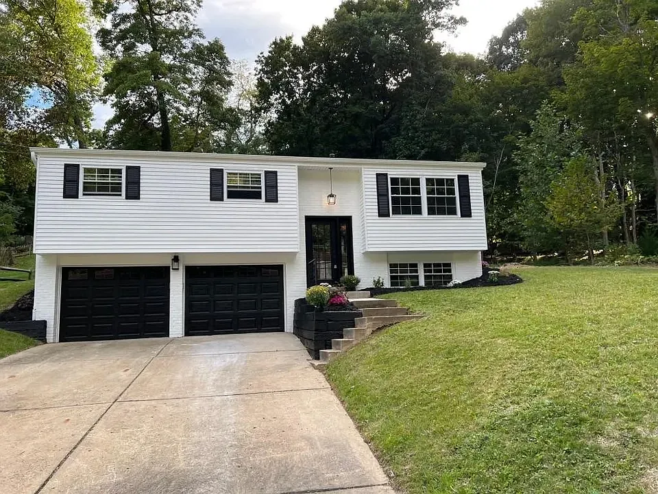 3 bed, 2.5 bath, 1340 sqft, $2,550 — Photo 1