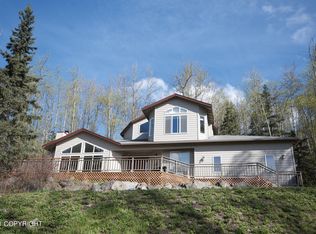 26045 Log Cabin Cir, Eagle River, AK 99577