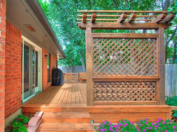 5th image of 2812 Shady Tree Ln