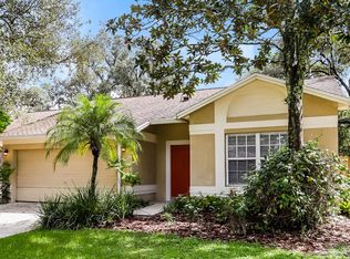 2560 Wrencrest Cir, Valrico, FL 33596