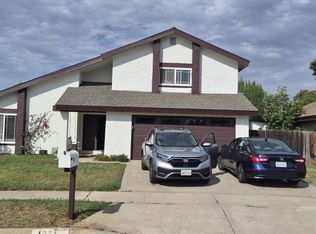 1231 Armstrong Cir, Escondido, CA 92027