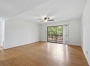 10110 Forum West Dr APT 321, Houston, TX 77036