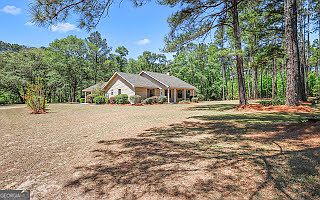 1st image of 321 Anderson Rd